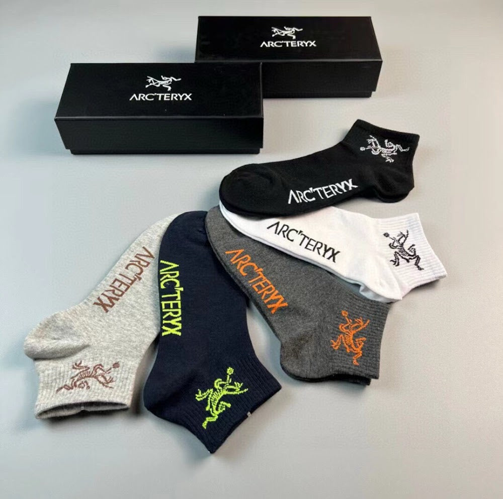 Dragons Bags Premium Luxury Socks --98626