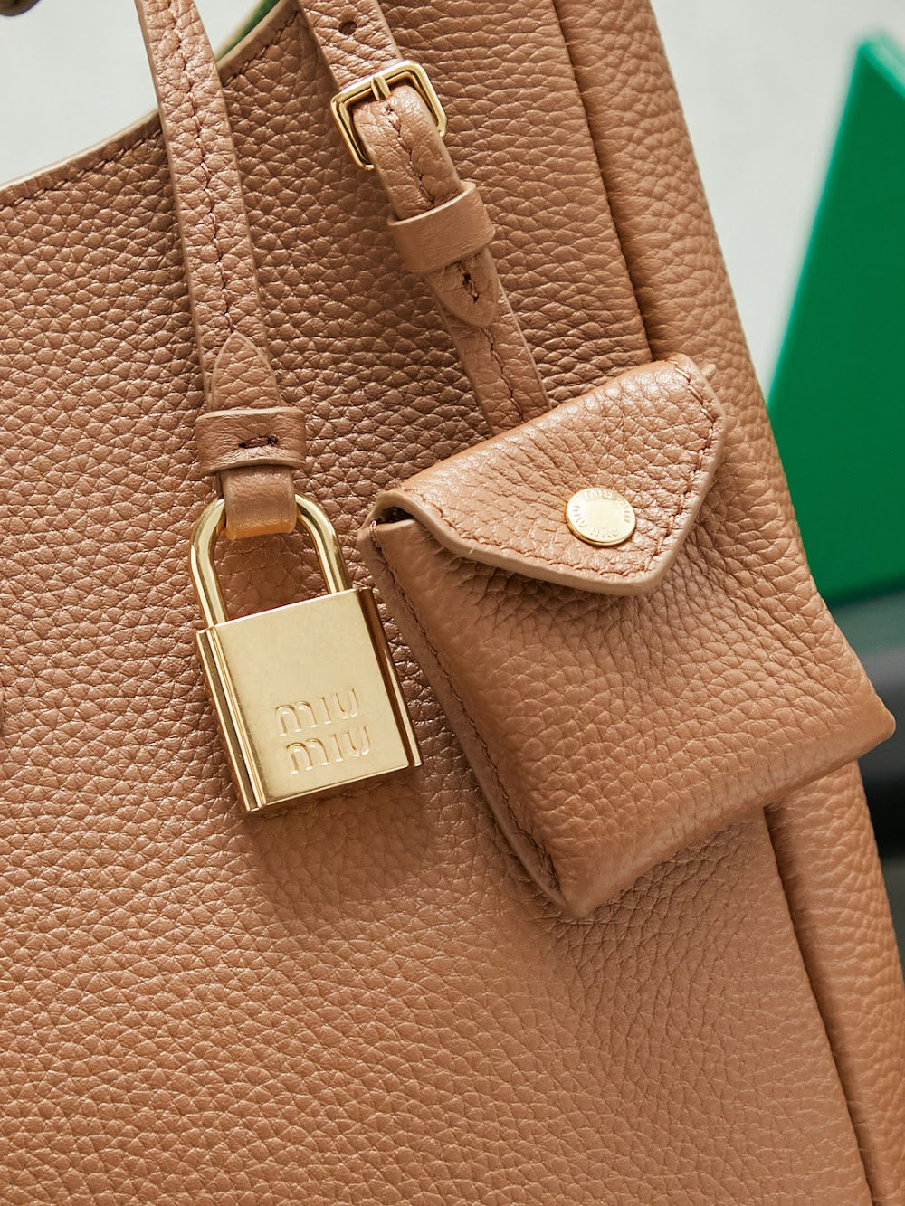 Dragons Bags Miun Miun Luxury Bag --123182