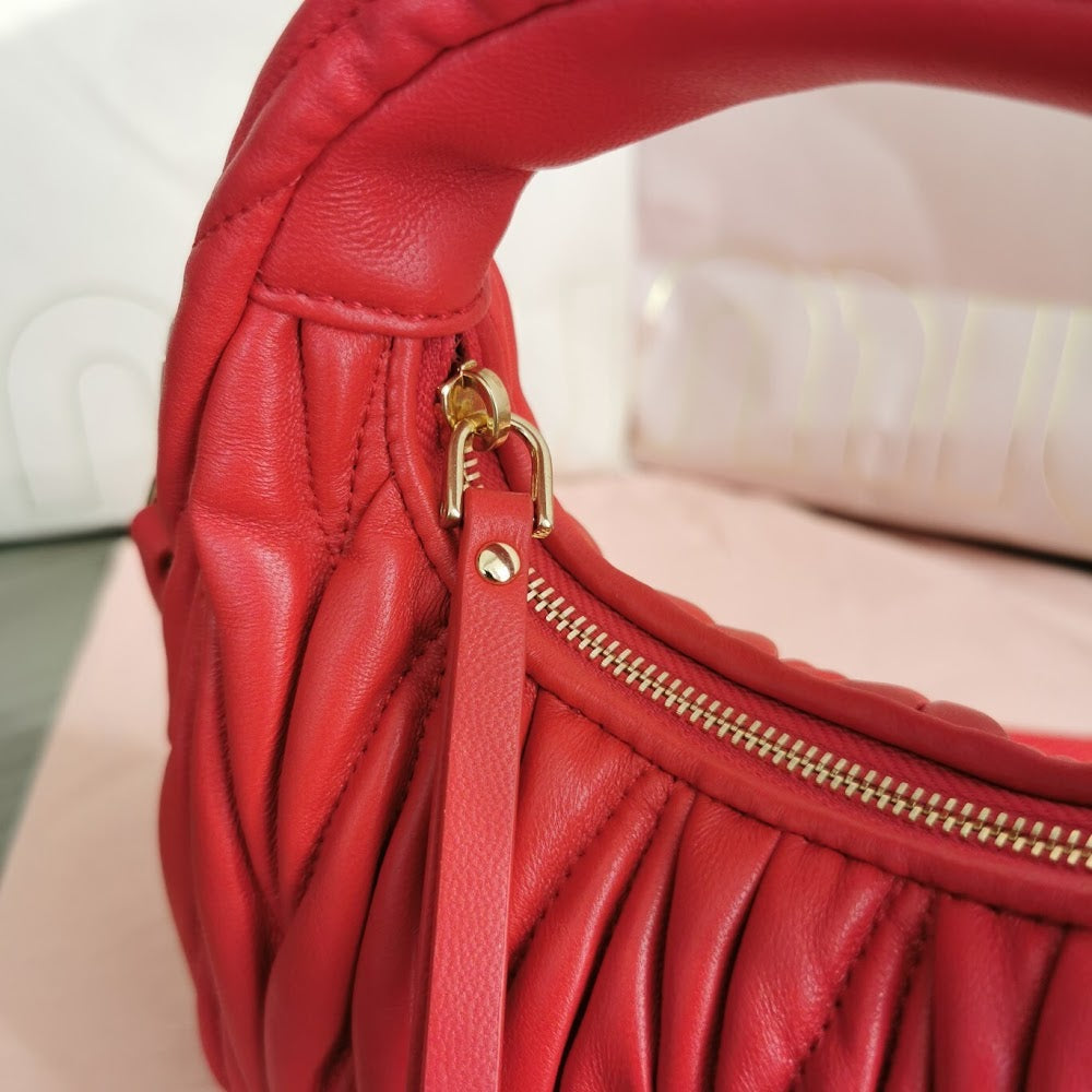 Dragons Bags Miun Miun Luxury Bag --122651