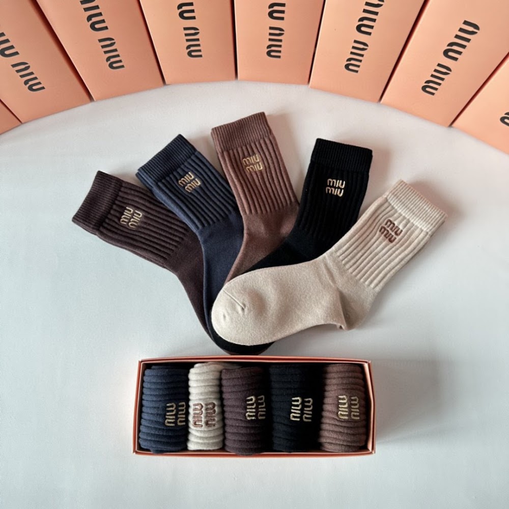 Dragons Bags Premium Luxury Socks --97925