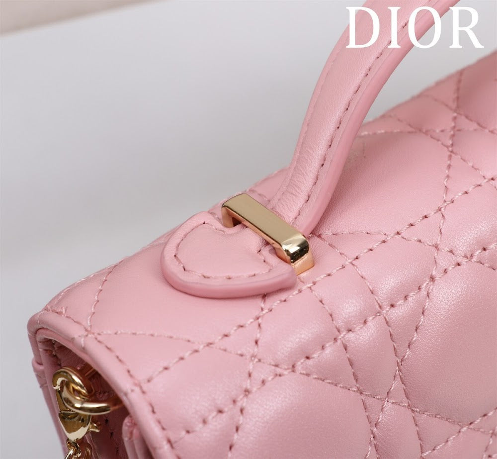 Dragons BagsDiorn Luxury Bag --116235