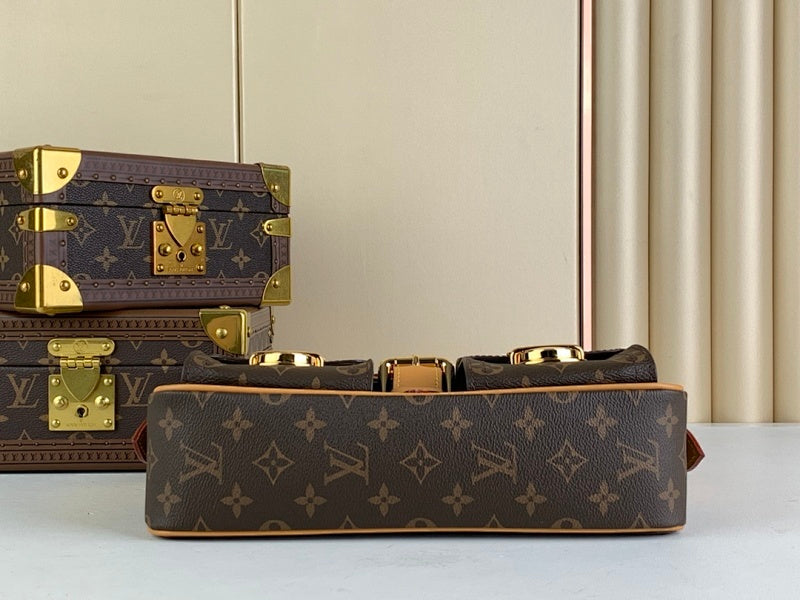 Dragons Bags ln Luxury Bag --68690