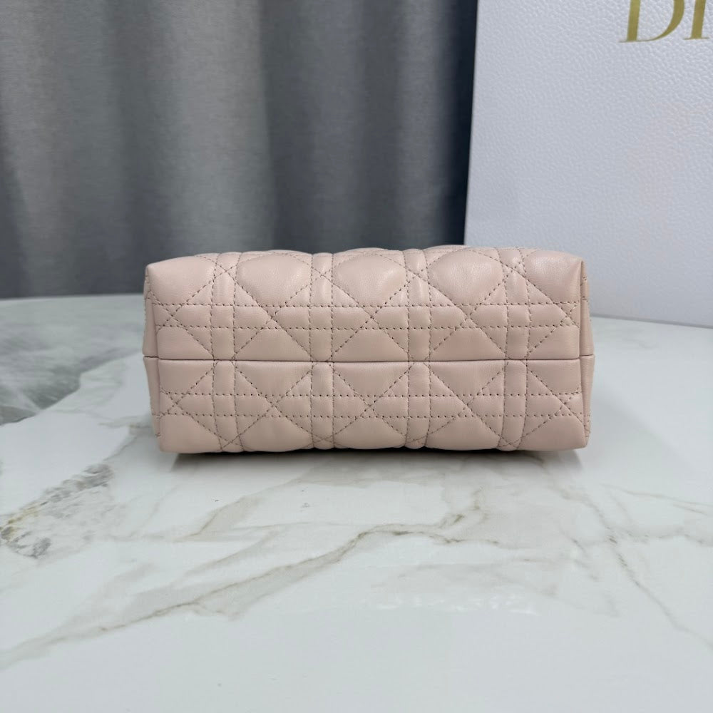 Dragons BagsDiorn Luxury Bag --116103