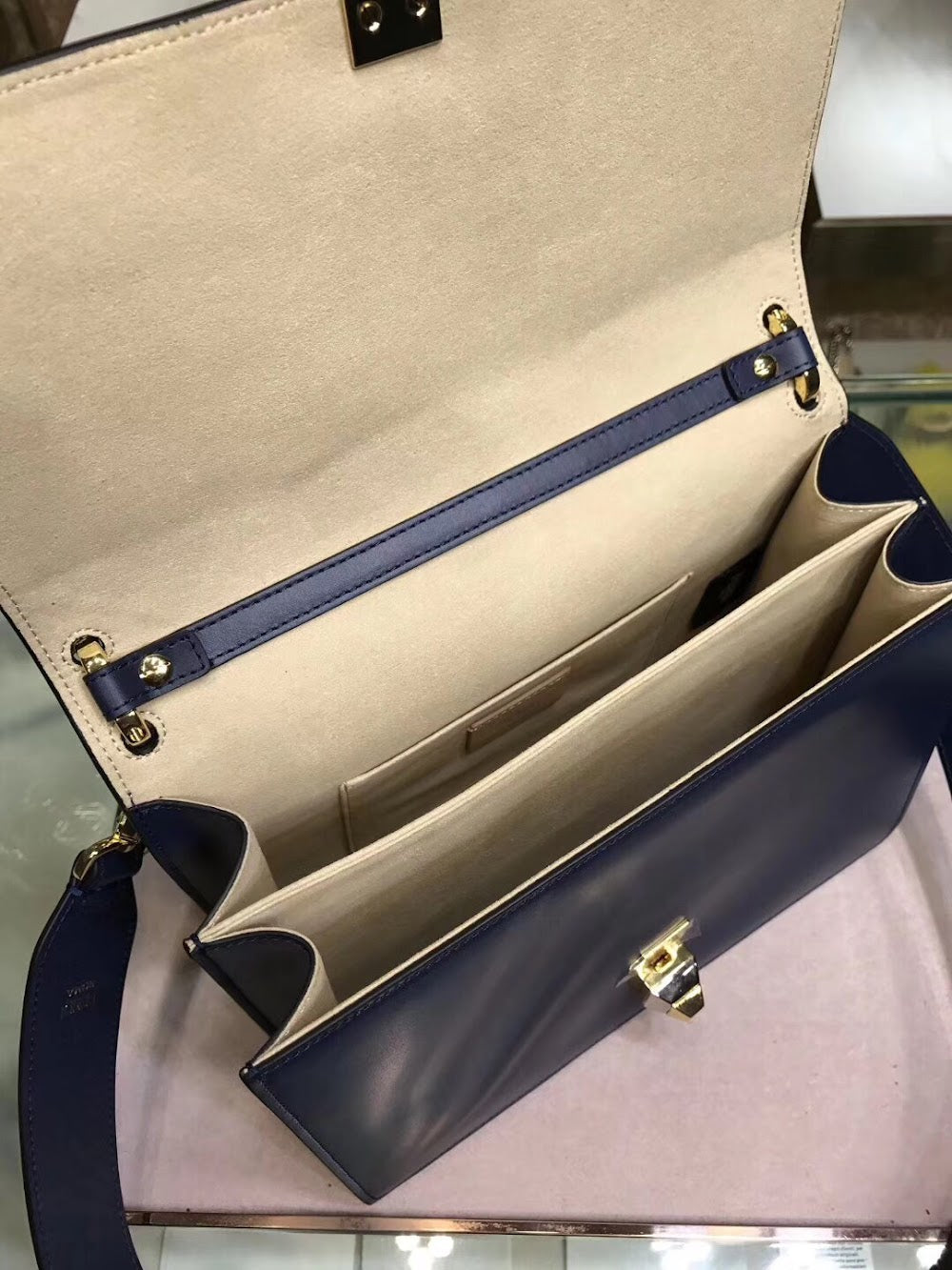 new-designer-premium-bags-nm15105