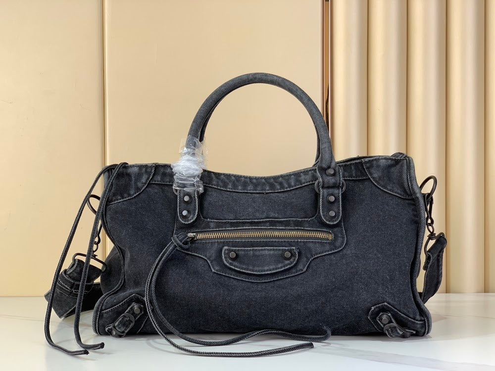 Dragons Bags ln Luxury Bag --95877