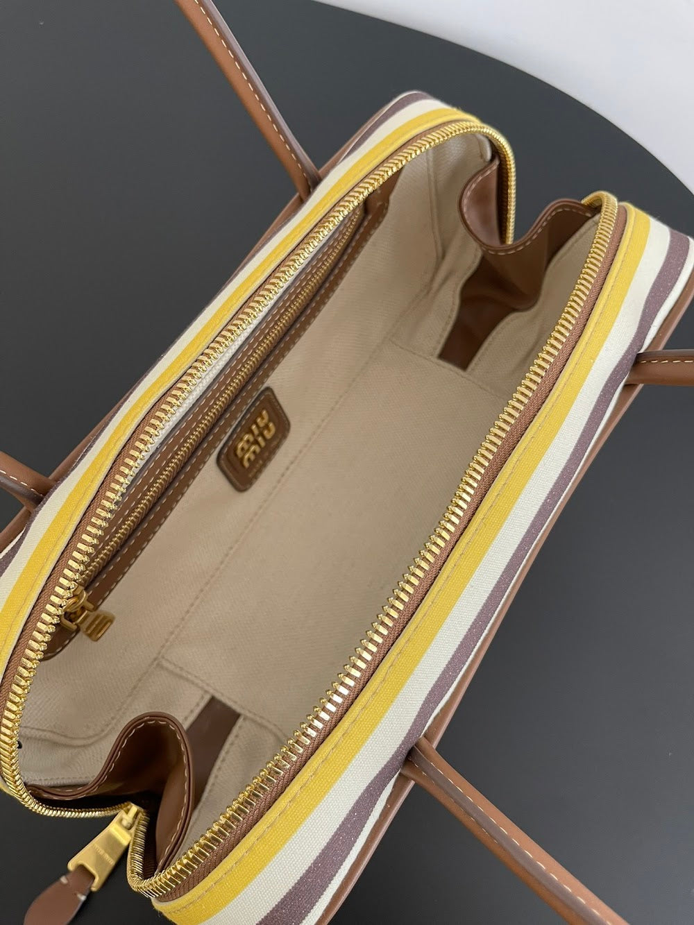 Dragons Bags Miun Miun Luxury Bag --123346