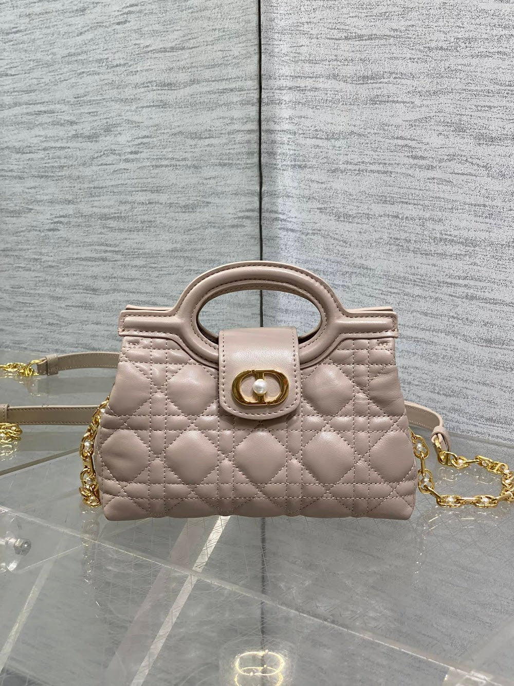 new-designer-premium-bags-nm16879