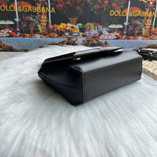 new-luxury-designer-bags-nm6730