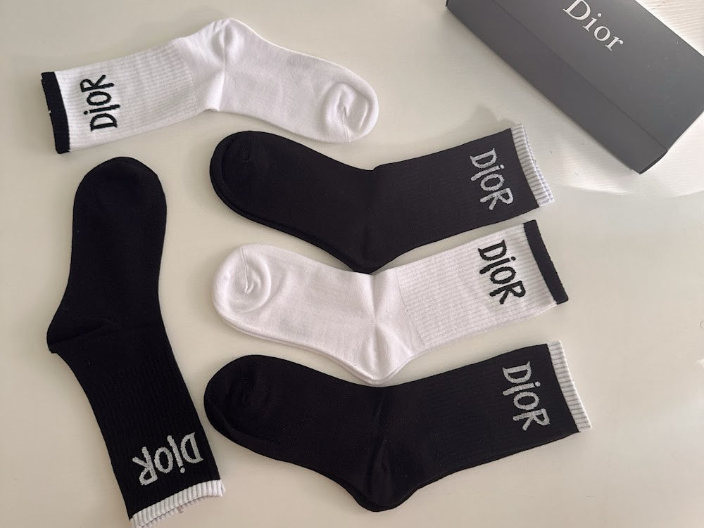 Dragons Bags Premium Luxury Socks --98606