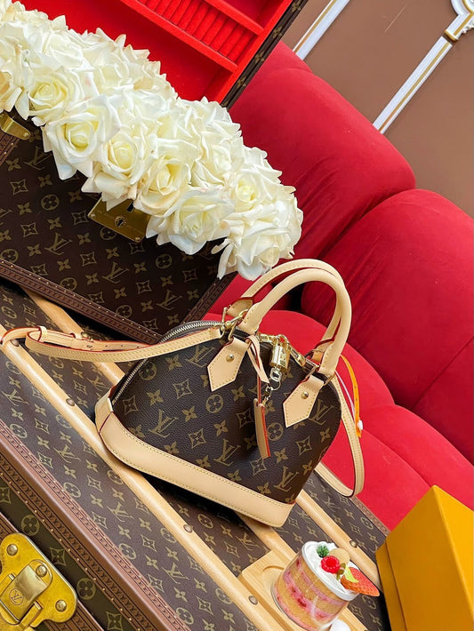 Dragons Bags ln Luxury Bag --97400