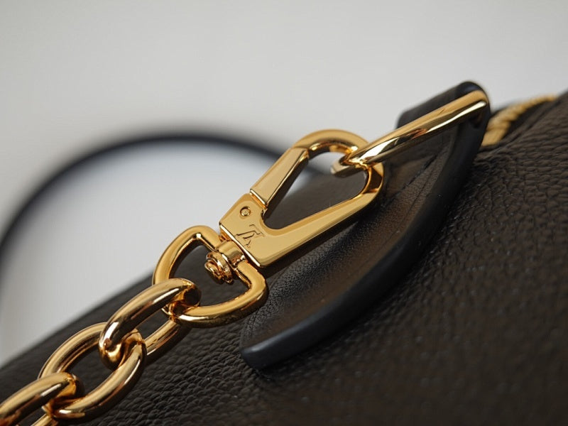 Dragons Bags ln Luxury Bag --60476