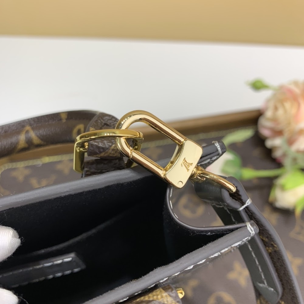 Dragons Bags ln Luxury Bag --59375