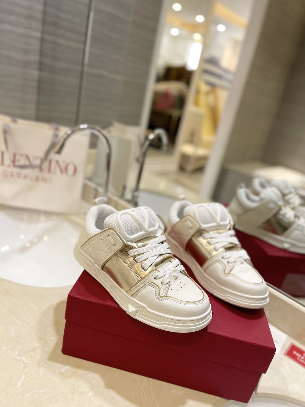 Dragons Bags Valentino Luxury Shoes --52621