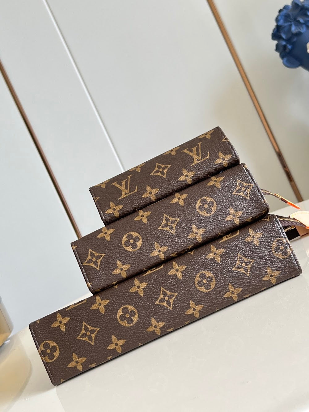 Dragons Bags ln Luxury Bag --97339