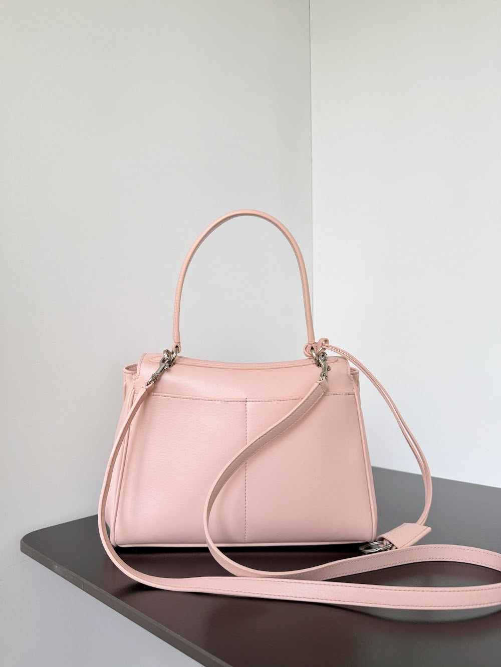 Dragons Bags Balenciaga Luxury Bag --111605