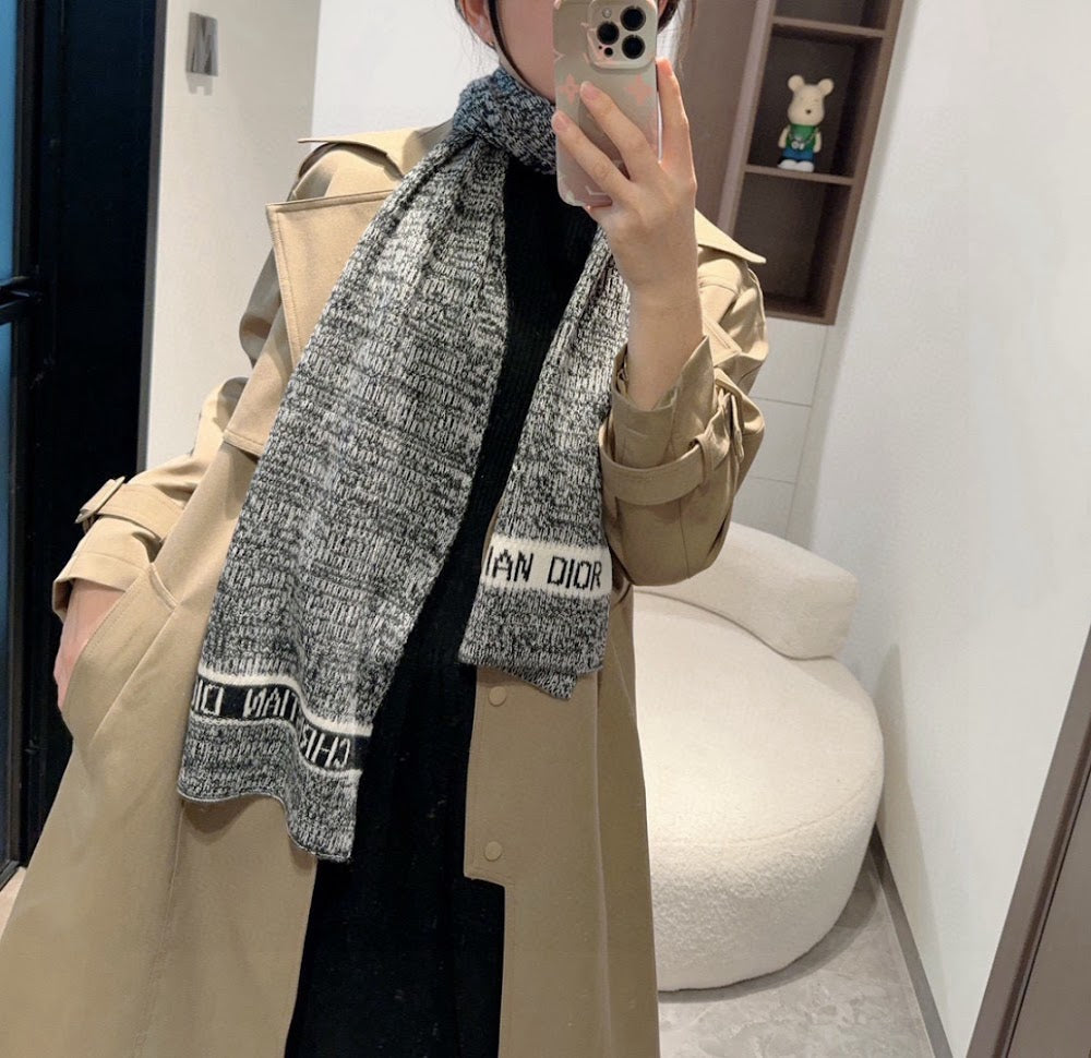 Dragons Bags Premium Designer Scarf --99449