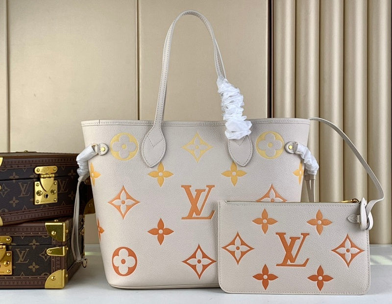Dragons Bags ln Luxury Bag --61561