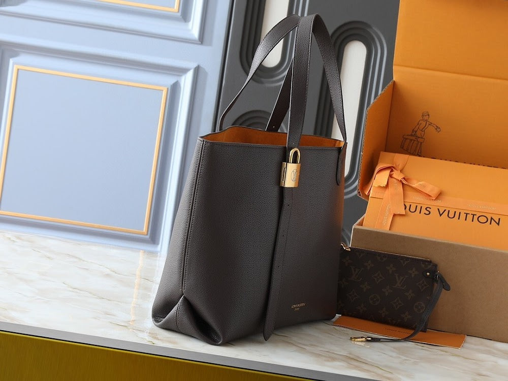 Dragons Bags ln Luxury Bag --76997