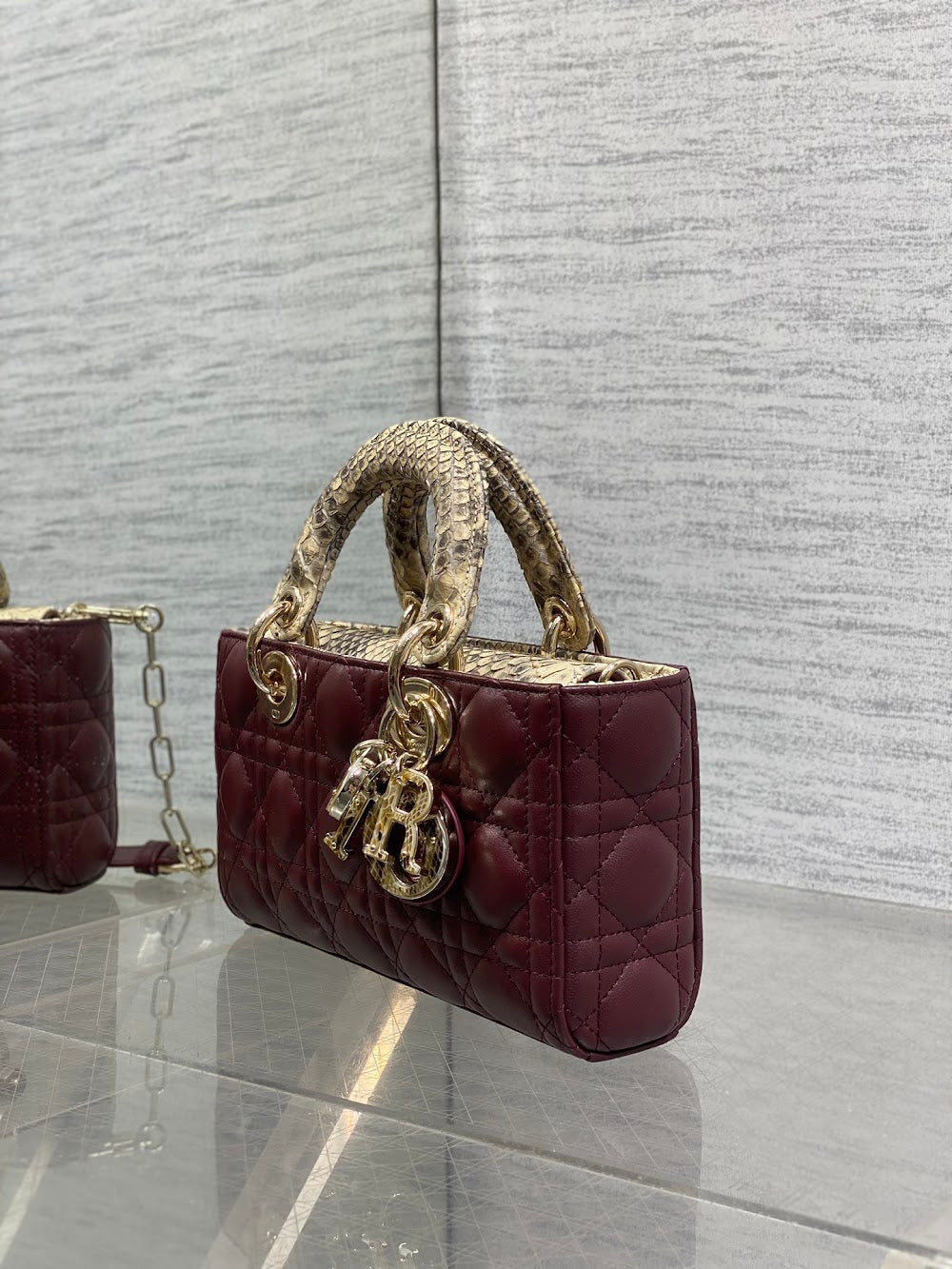 Dragons BagsDiorn Luxury Bag --115345