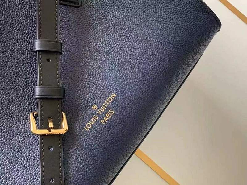 Dragons Bags ln Luxury Bag --60473
