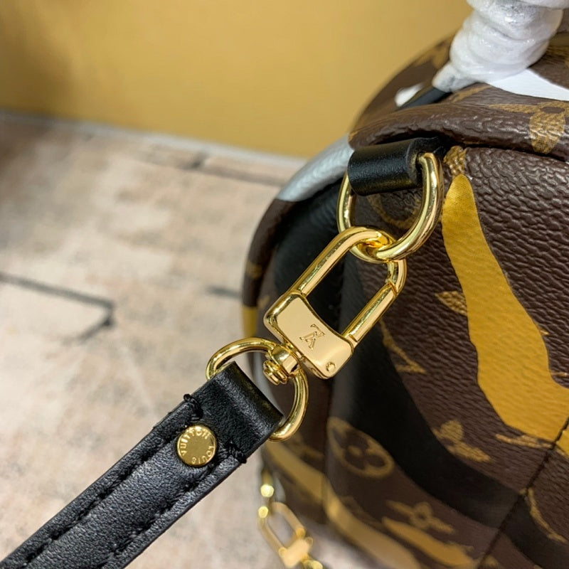 Dragons Bags ln Luxury Bag --59177
