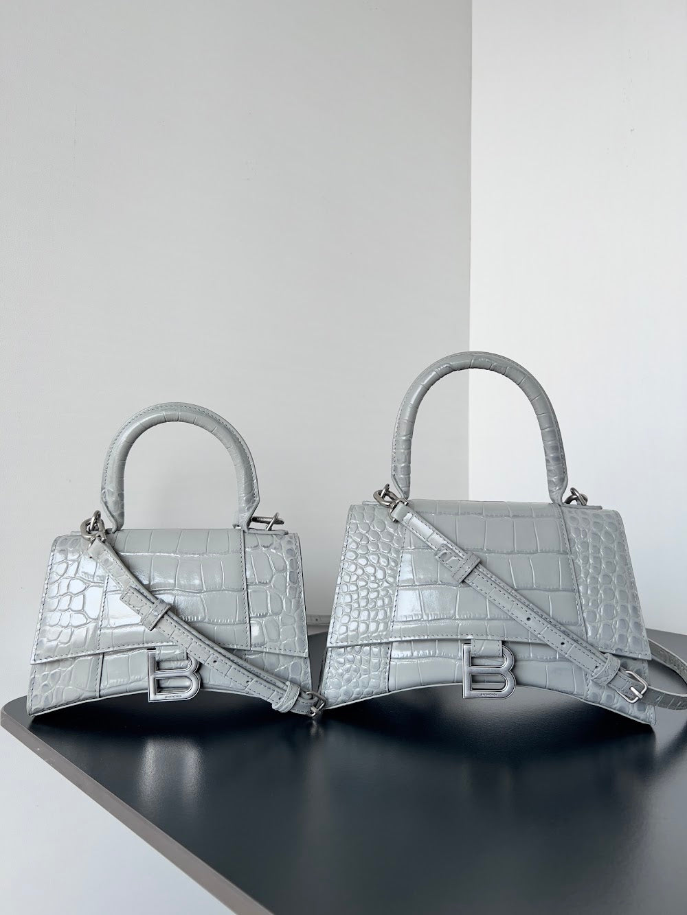 Dragons Bags Balenciaga Luxury Bag --111053