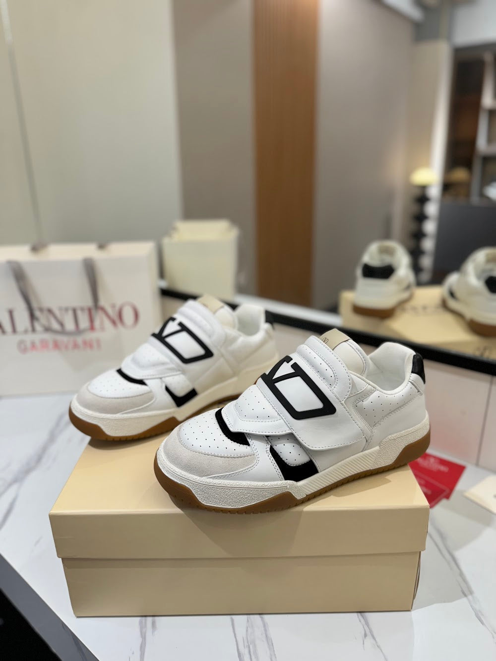 Dragons Bags Valentino Luxury Shoes --52671