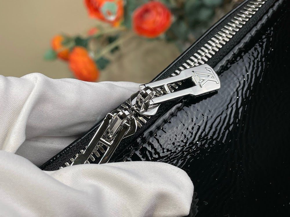 Dragons Bags ln Luxury Bag --81842
