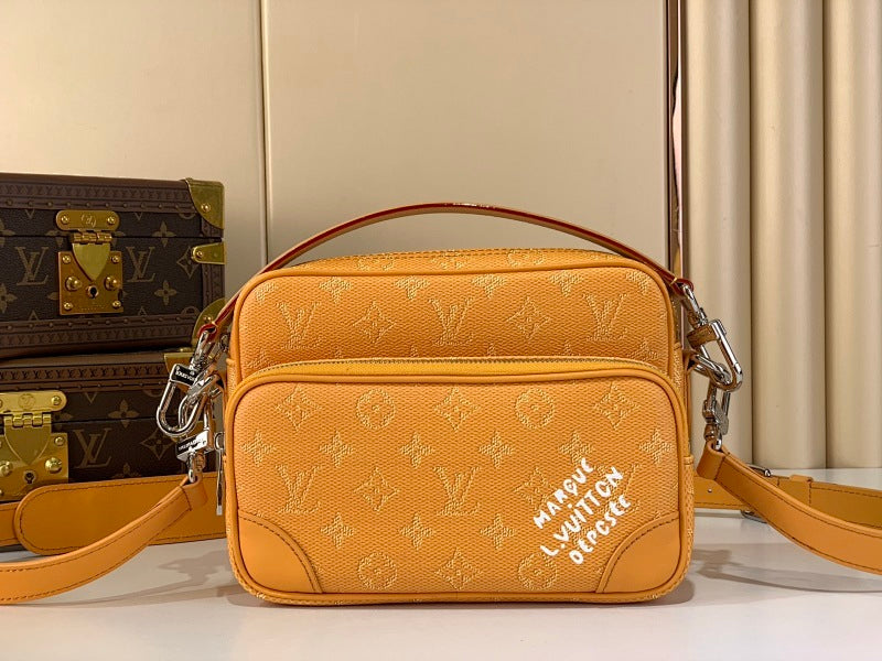Dragons Bags ln Luxury Bag --70001