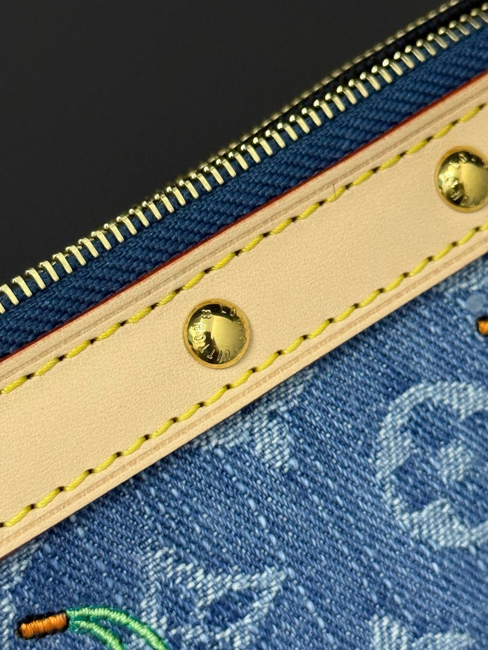 Dragons Bags ln Luxury Bag --96917