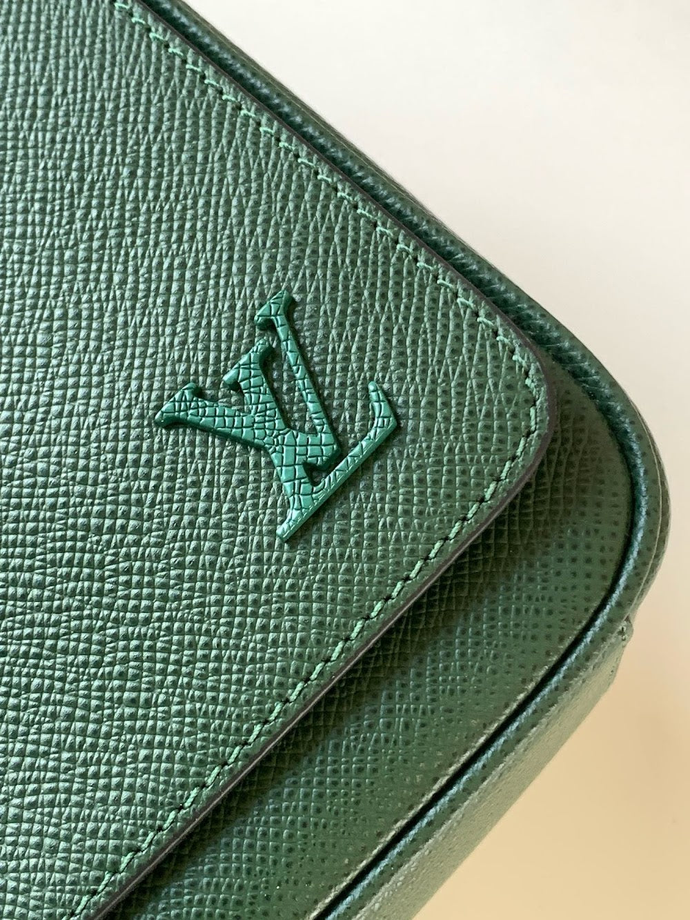 Dragons Bags ln Luxury Bag --71489