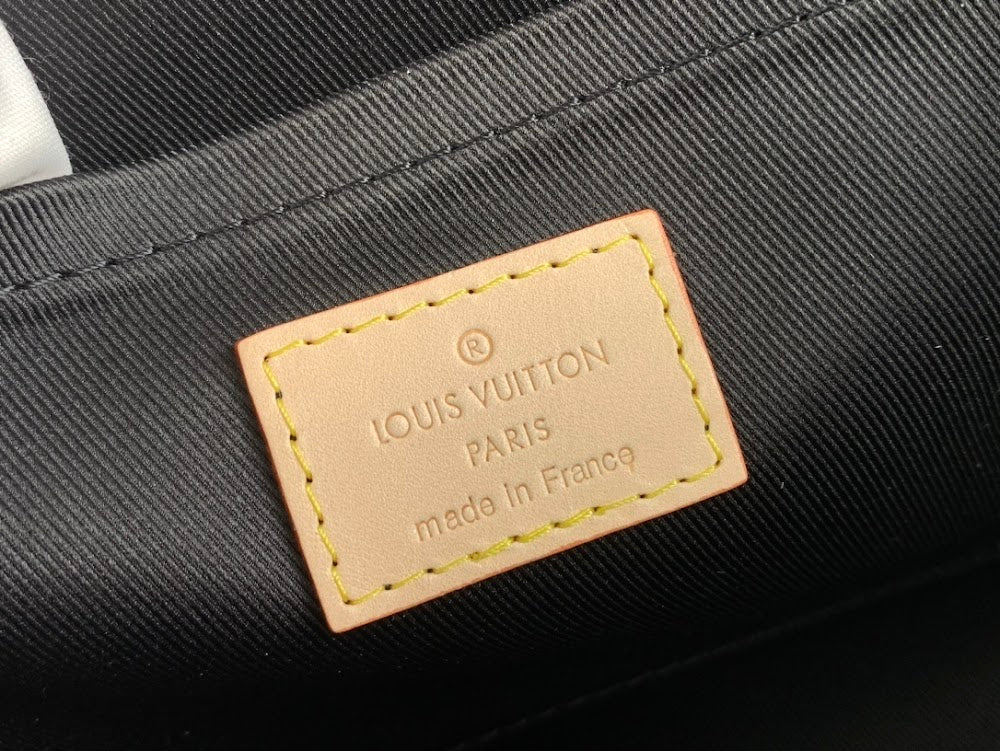 Dragons Bags ln Luxury Bag --68783
