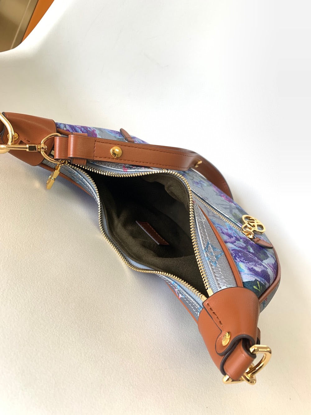Dragons Bags ln Luxury Bag --81374