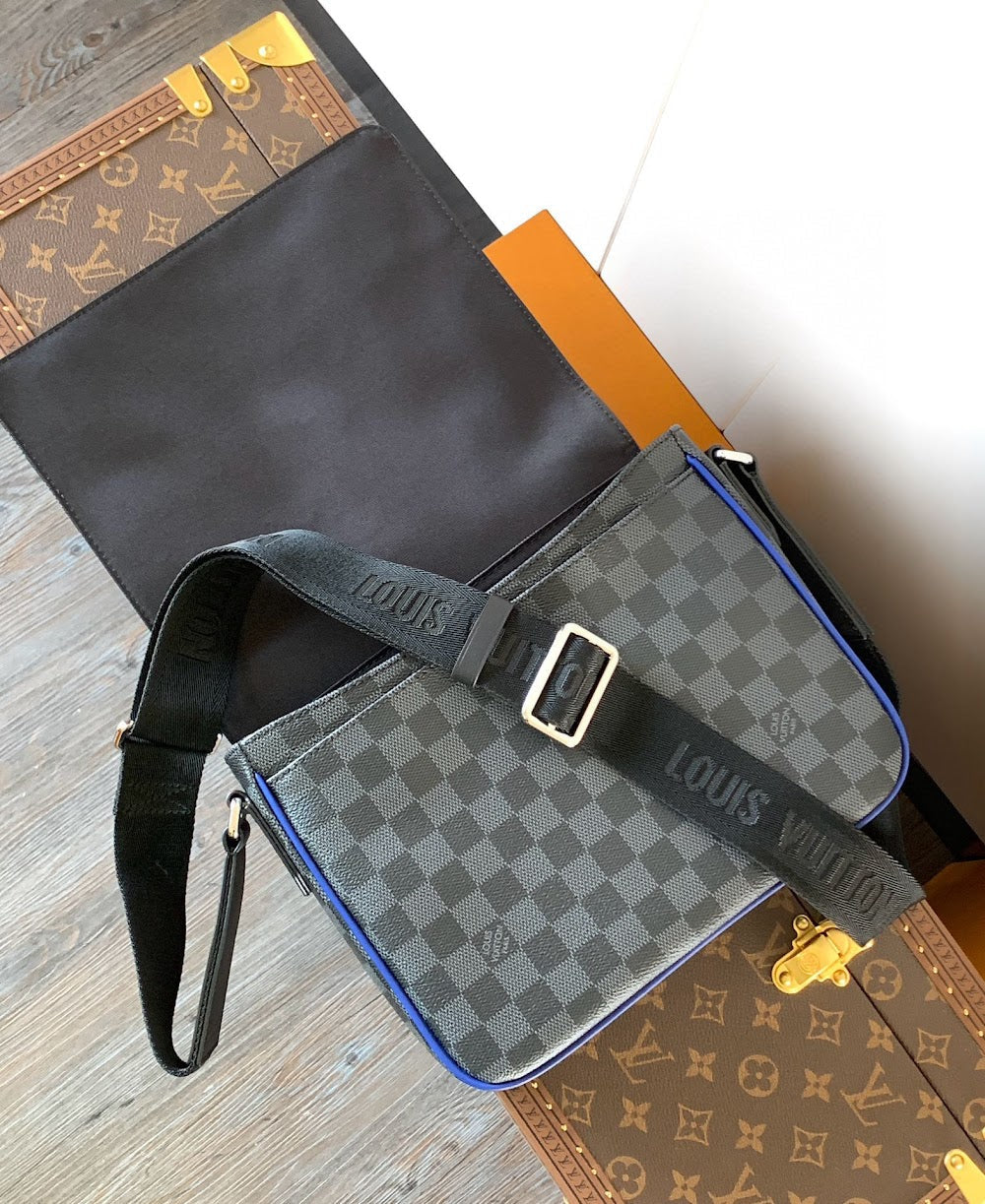 Dragons Bags ln Luxury Bag --71285