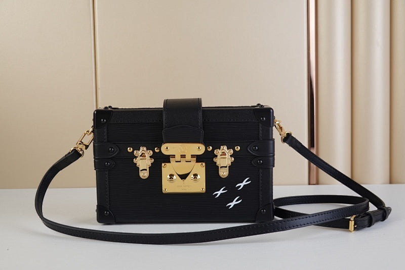 Dragons Bags ln Luxury Bag --61309