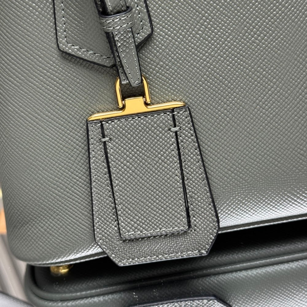 Dragons Bags Pradn Luxury Bag --102317