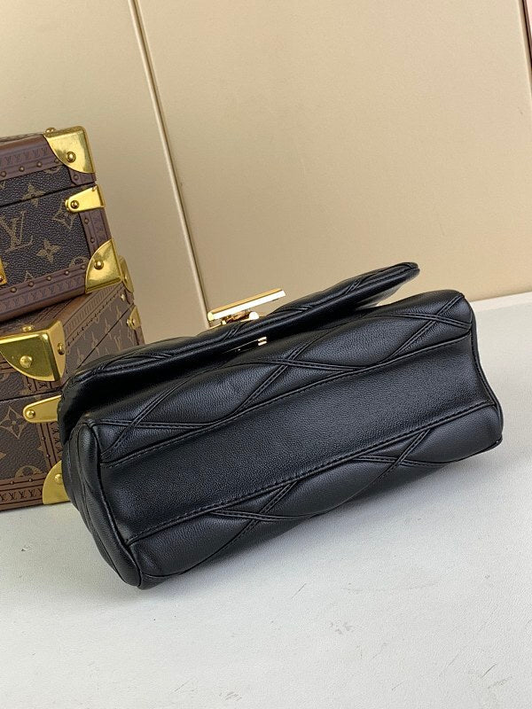 Dragons Bags LV Luxury Bag --55715