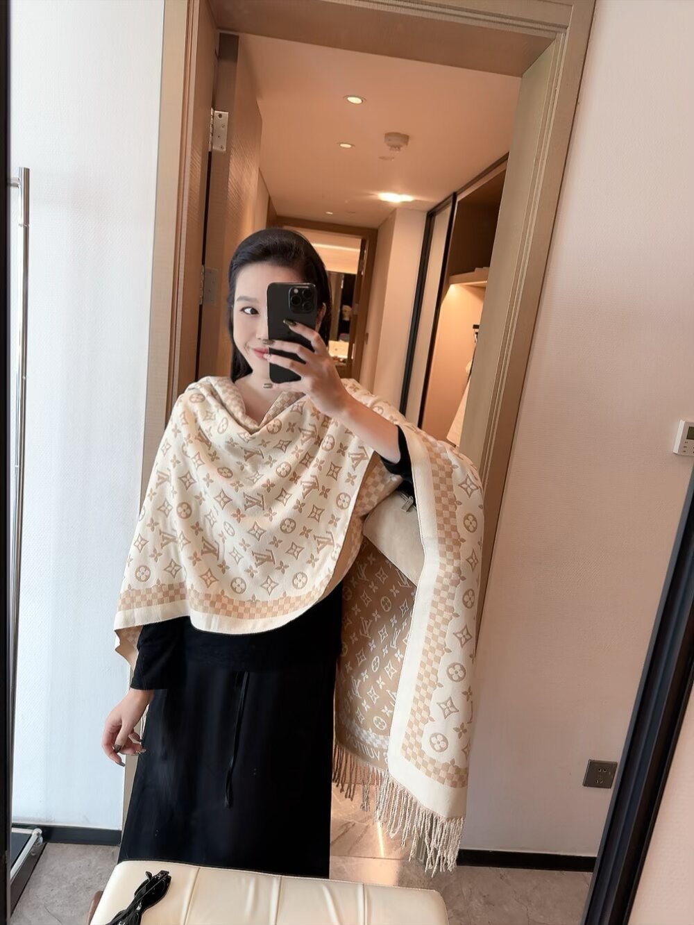 Dragons Bags Premium Designer Scarf --99388