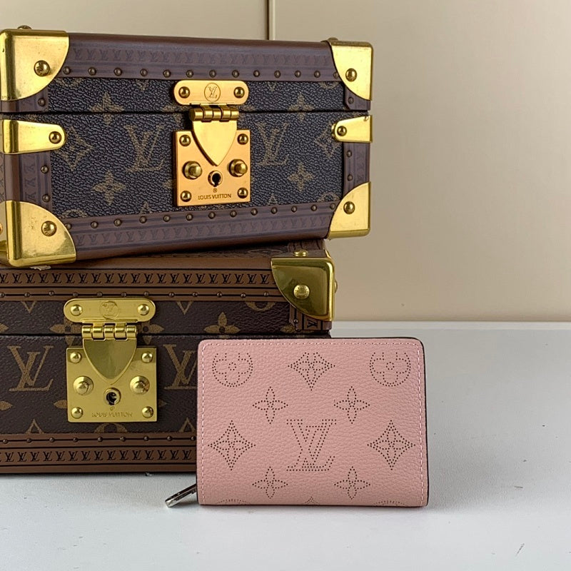 Dragons Bags ln Luxury Bag --61706