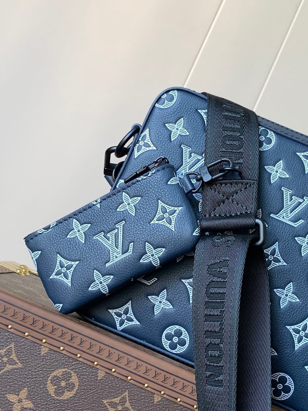Dragons Bags ln Luxury Bag --71614