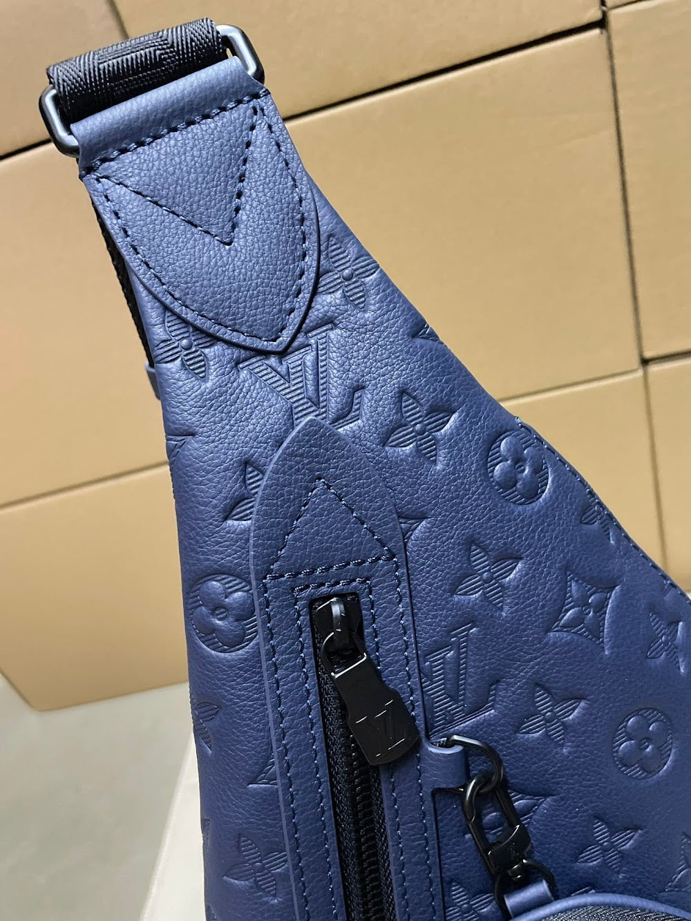 Dragons Bags ln Luxury Bag --96320