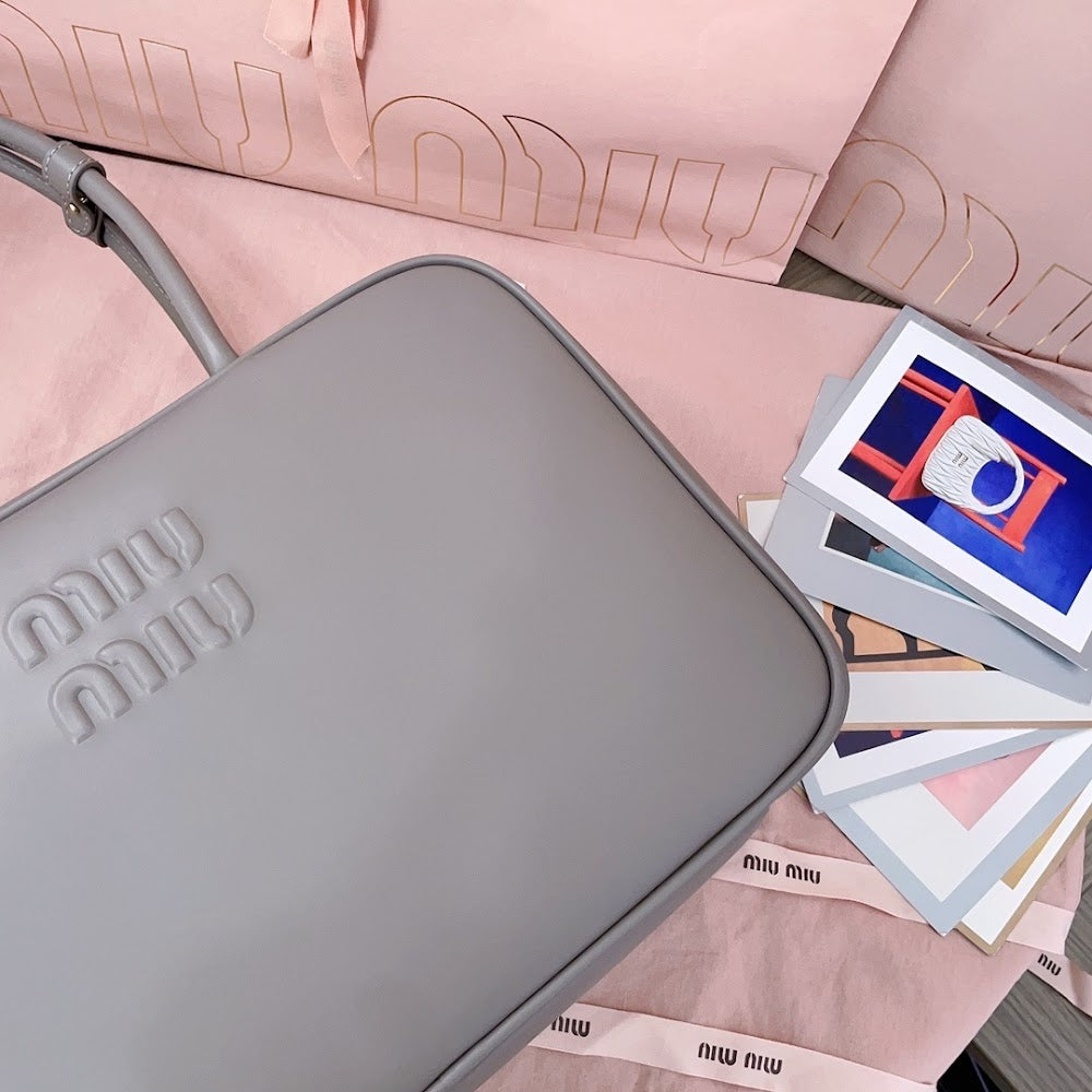 Dragons Bags Miun Miun Luxury Bag --122416