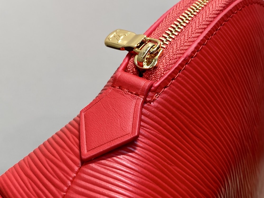Dragons Bags ln Luxury Bag --96843