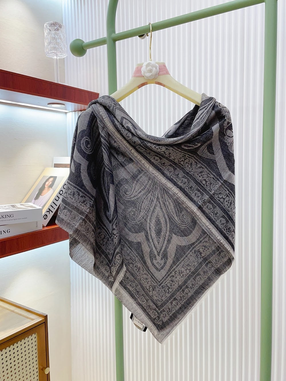 Dragons Bags Premium Designer Scarf --99234