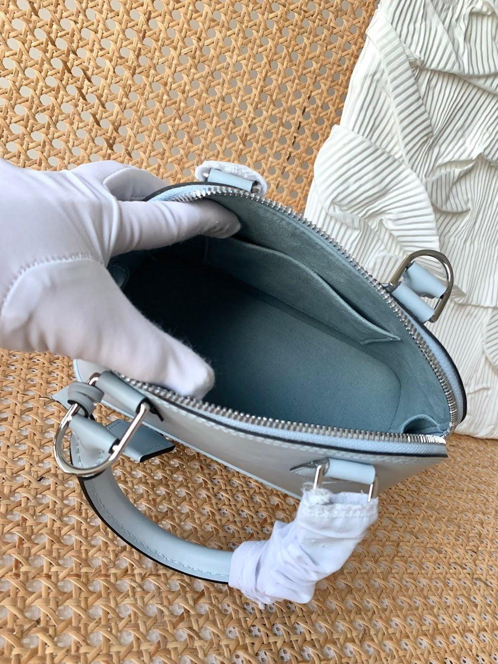 Dragons Bags ln Luxury Bag --60930