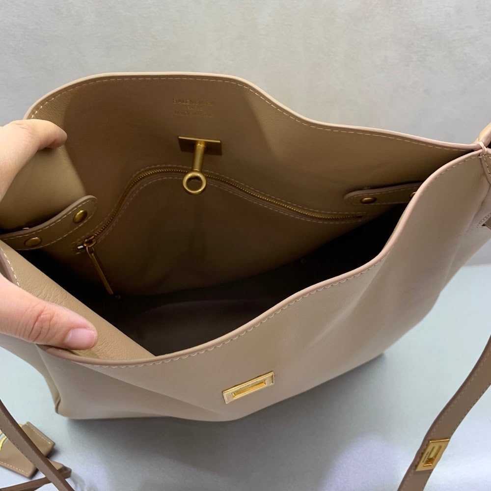Dragons Bags Balenciaga Luxury Bag --110993