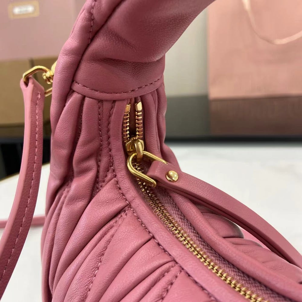 Dragons Bags Miun Miun Luxury Bag --122154