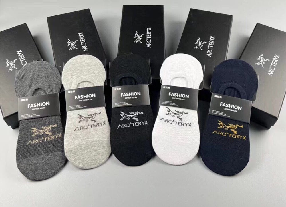 Dragons Bags Premium Luxury Socks --98429