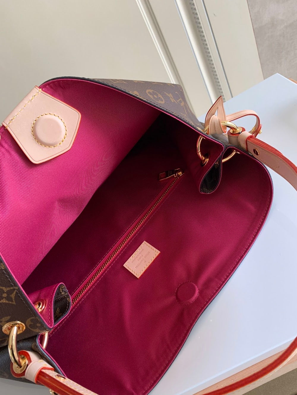 Dragons Bags ln Luxury Bag --56325