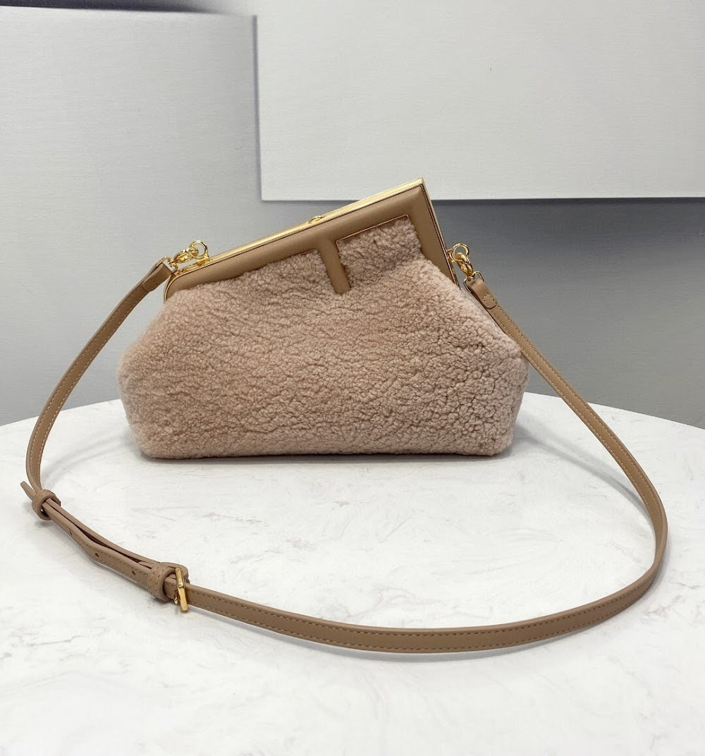 new-designer-premium-bags-nm15247